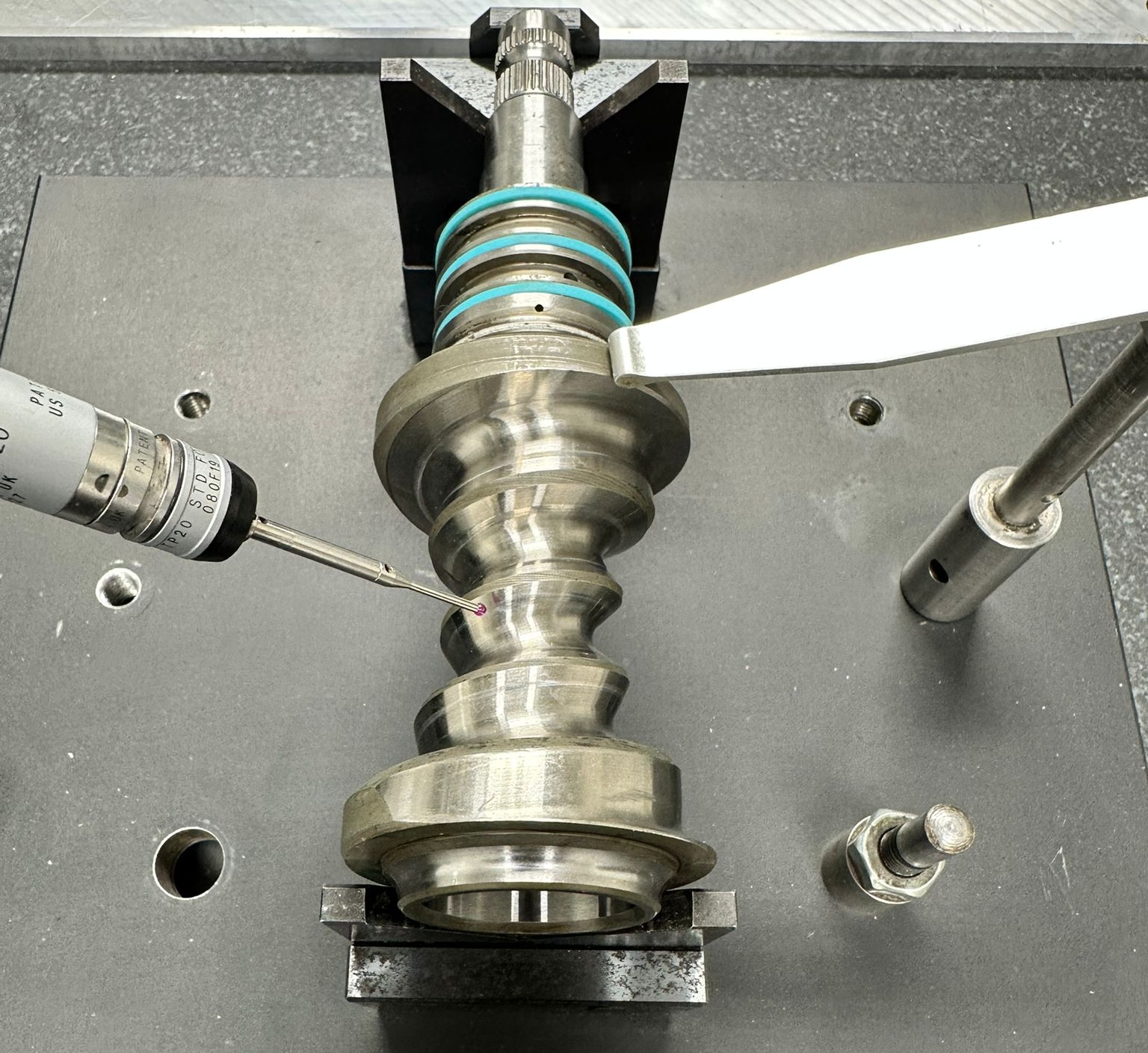 CMM gear worm measurement and inspection